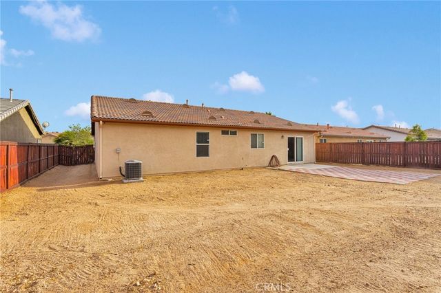 16572 Don Quijote, Victorville, CA 92395