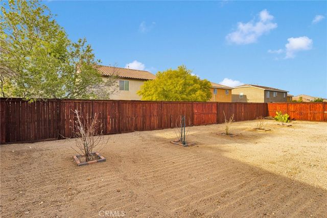 16572 Don Quijote, Victorville, CA 92395