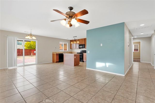16572 Don Quijote, Victorville, CA 92395