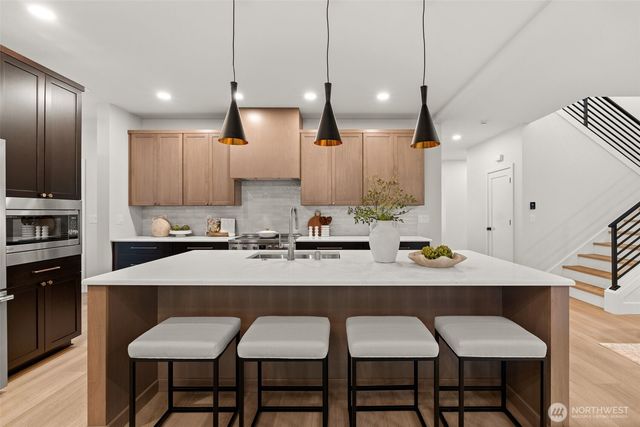 630 8th Avenue, Fox Island, WA 98333