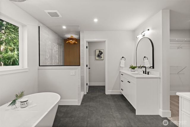 630 8th Avenue, Fox Island, WA 98333