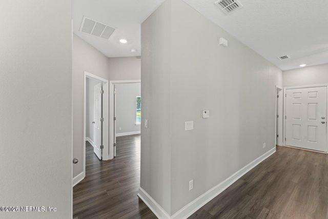 8763 SUSIE Street, Jacksonville, FL 32210
