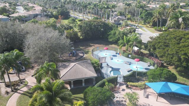 5028 Solar Point Drive, Greenacres, FL 33463
