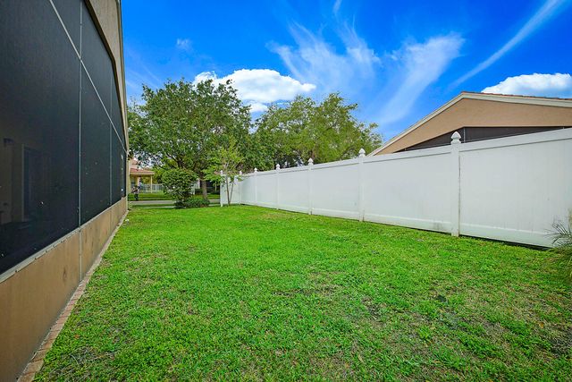 5028 Solar Point Drive, Greenacres, FL 33463