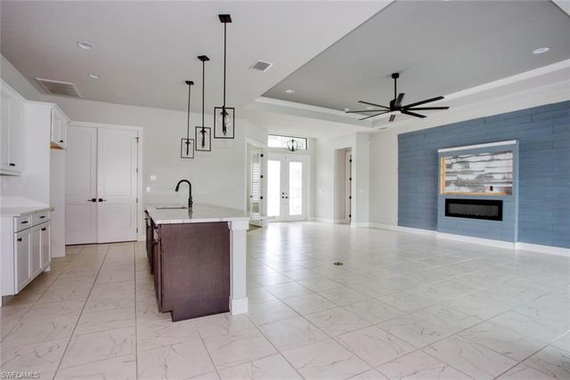 1521 SW 43rd LN, Cape Coral, FL 33914