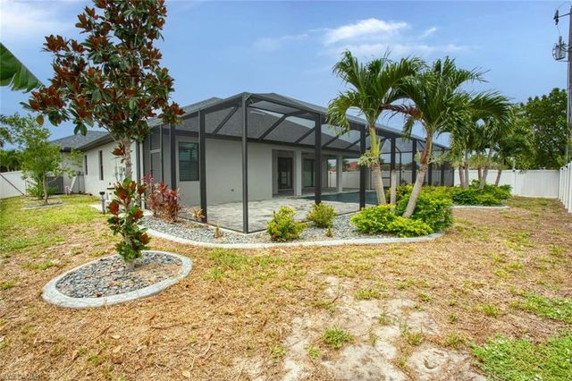 1521 SW 43rd LN, Cape Coral, FL 33914