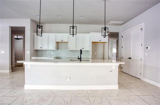 1521 SW 43rd LN, Cape Coral, FL 33914