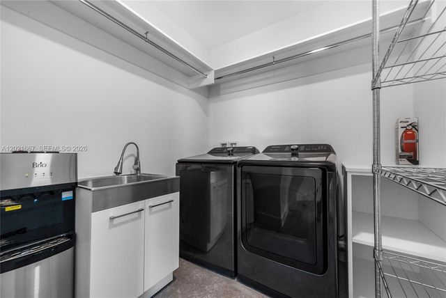 301 Altara Ave UPH1012, Coral Gables, FL 33146
