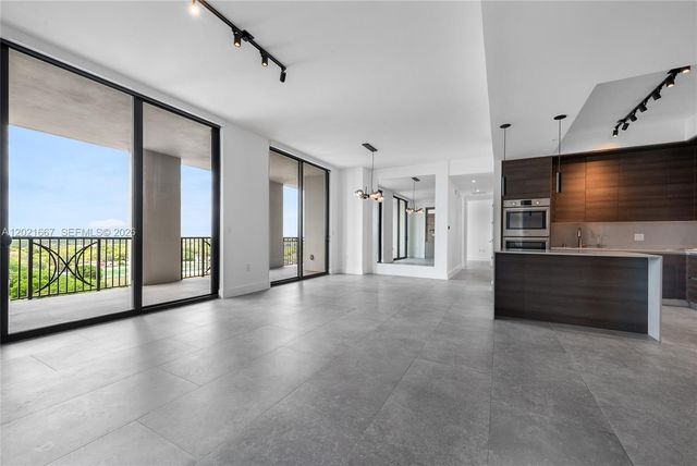 301 Altara Ave UPH1012, Coral Gables, FL 33146