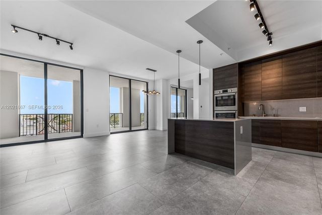 301 Altara Ave UPH1012, Coral Gables, FL 33146