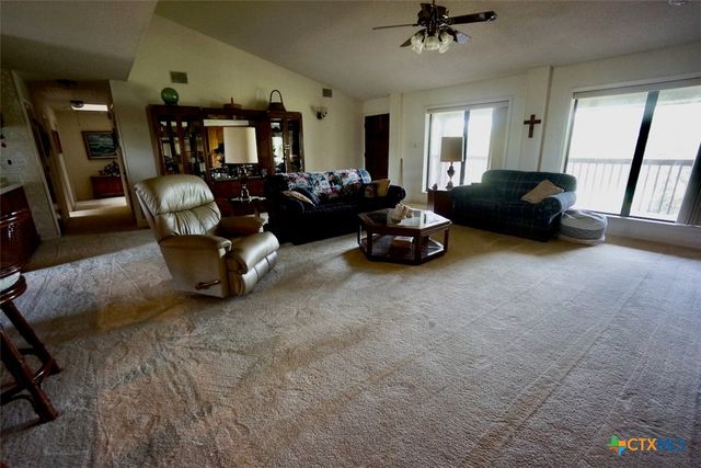 1401 Main Street, Port O'connor, TX 77982