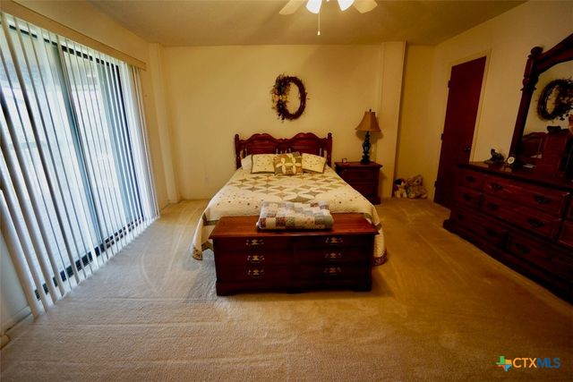 1401 Main Street, Port O'connor, TX 77982