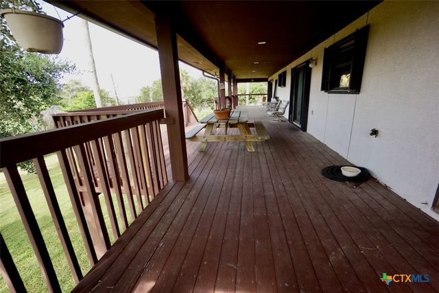 1401 Main Street, Port O'connor, TX 77982
