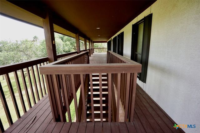 1401 Main Street, Port O'connor, TX 77982