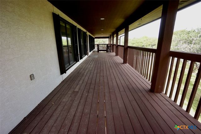 1401 Main Street, Port O'connor, TX 77982