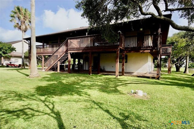 1401 Main Street, Port O'connor, TX 77982