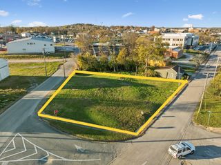 117 Cemetery Ave, Columbia, TN 38401