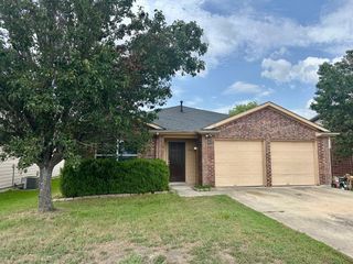 124 Spruce DR, Kyle, TX 78640
