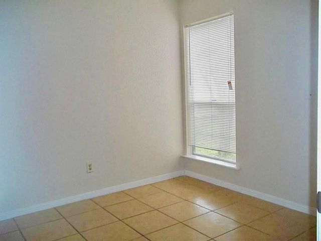 7419 Winkleman Road, Houston, TX 77083