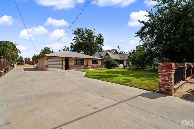 4910 Morro Drive, Bakersfield, CA 93307