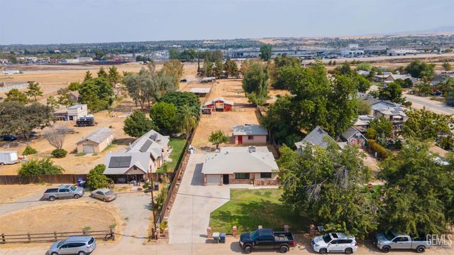 4910 Morro Drive, Bakersfield, CA 93307