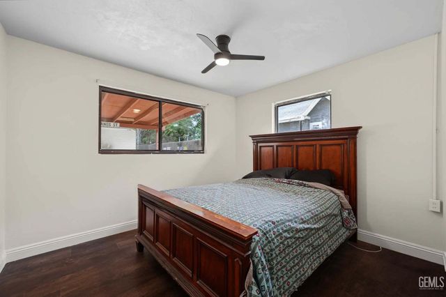 4910 Morro Drive, Bakersfield, CA 93307