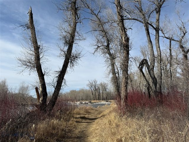 13 Boxcar Lane, Bozeman, MT 59718