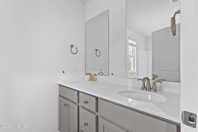 506 Sandy Hollow Drive, Jacksonville, NC 28540