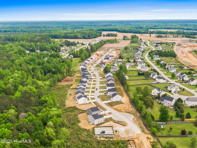 506 Sandy Hollow Drive, Jacksonville, NC 28540