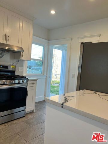 1028 Broad Avenue, Los Angeles, CA 90744