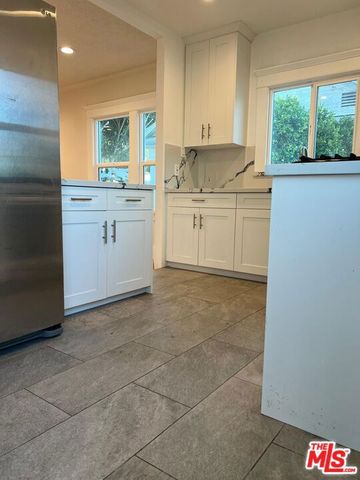 1028 Broad Avenue, Los Angeles, CA 90744