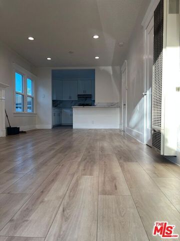 1028 Broad Avenue, Los Angeles, CA 90744