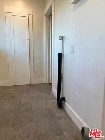 1028 Broad Avenue, Los Angeles, CA 90744