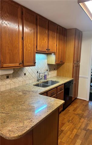 2705 Kenwood Court, Duluth, GA 30096