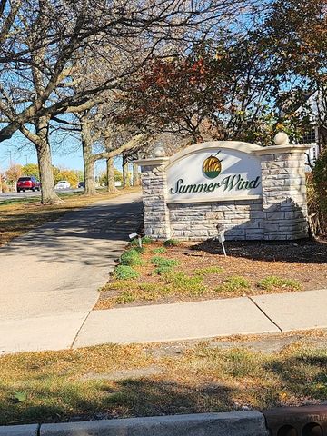 316 E Victoria Circle 316, North Aurora, IL 60542