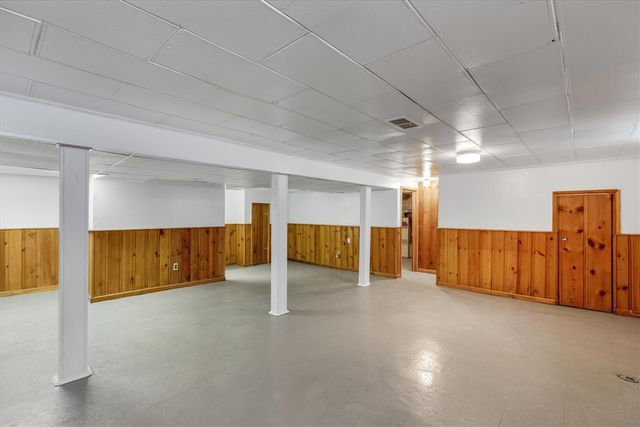 20496 Mark Twain Street, Detroit, MI 48235