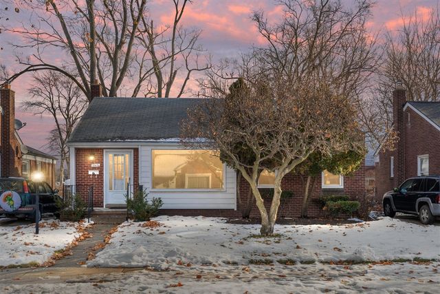 20496 Mark Twain Street, Detroit, MI 48235