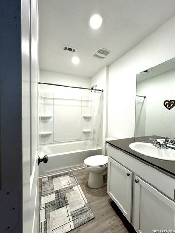 1611 Knoll, New Braunfels, TX 78130