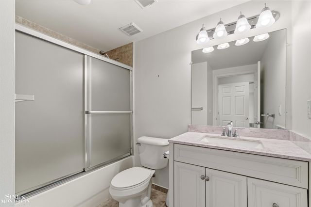 2210 Country Club Drive, St Clair Shores, MI 48082