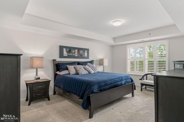 2210 Country Club Drive, St Clair Shores, MI 48082