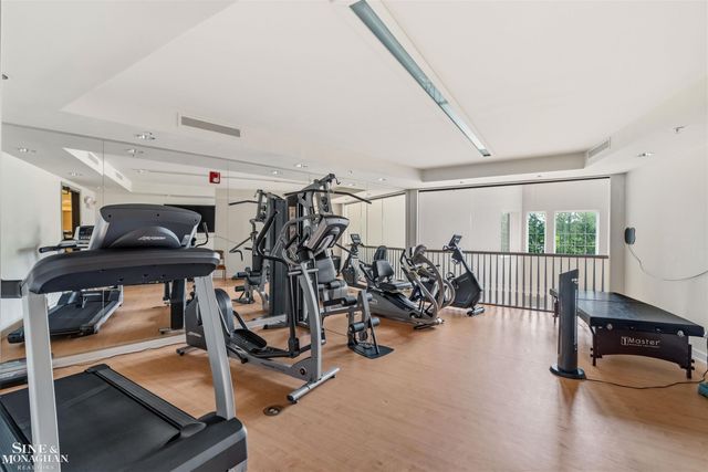 2210 Country Club Drive, St Clair Shores, MI 48082