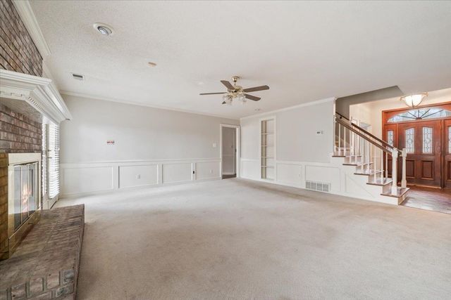 8673 BRACKENBURY CV, Memphis, TN 38016