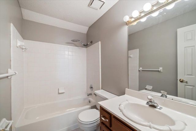 8673 BRACKENBURY CV, Memphis, TN 38016