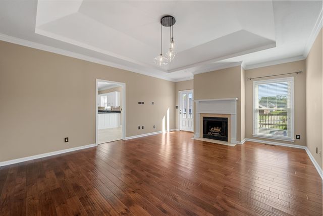 155 Archgate Ct, Clarksville, TN 37043