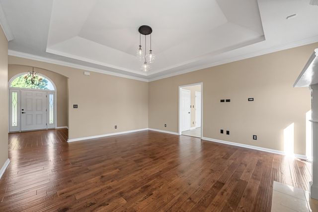 155 Archgate Ct, Clarksville, TN 37043