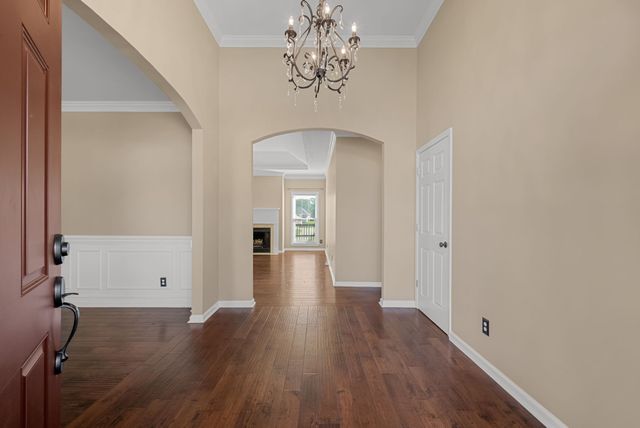 155 Archgate Ct, Clarksville, TN 37043