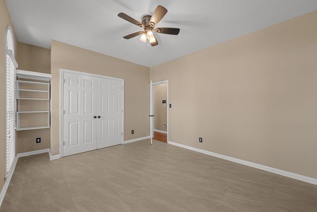 155 Archgate Ct, Clarksville, TN 37043