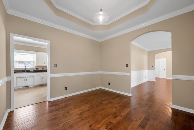 155 Archgate Ct, Clarksville, TN 37043