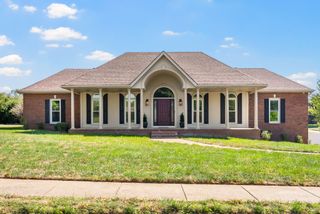 155 Archgate Ct, Clarksville, TN 37043