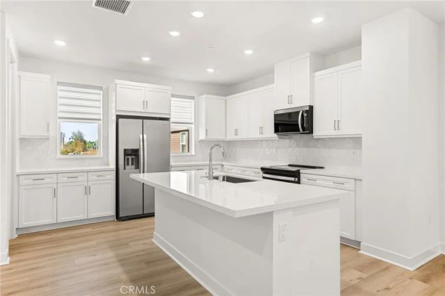 3575 E Indigo Privado, Ontario, CA 91764